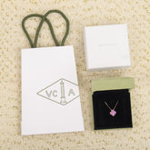 【関税負担なし・送料無料・代引可】ヴァンクリーフ&アーペル ネックレス 未使用 箱付き