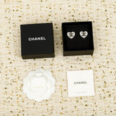 【関税負担なし・送料無料・代引可】シャネル ピアス 未使用 箱付き