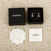【関税負担なし・送料無料・代引可】シャネル ピアス 未使用 箱付き