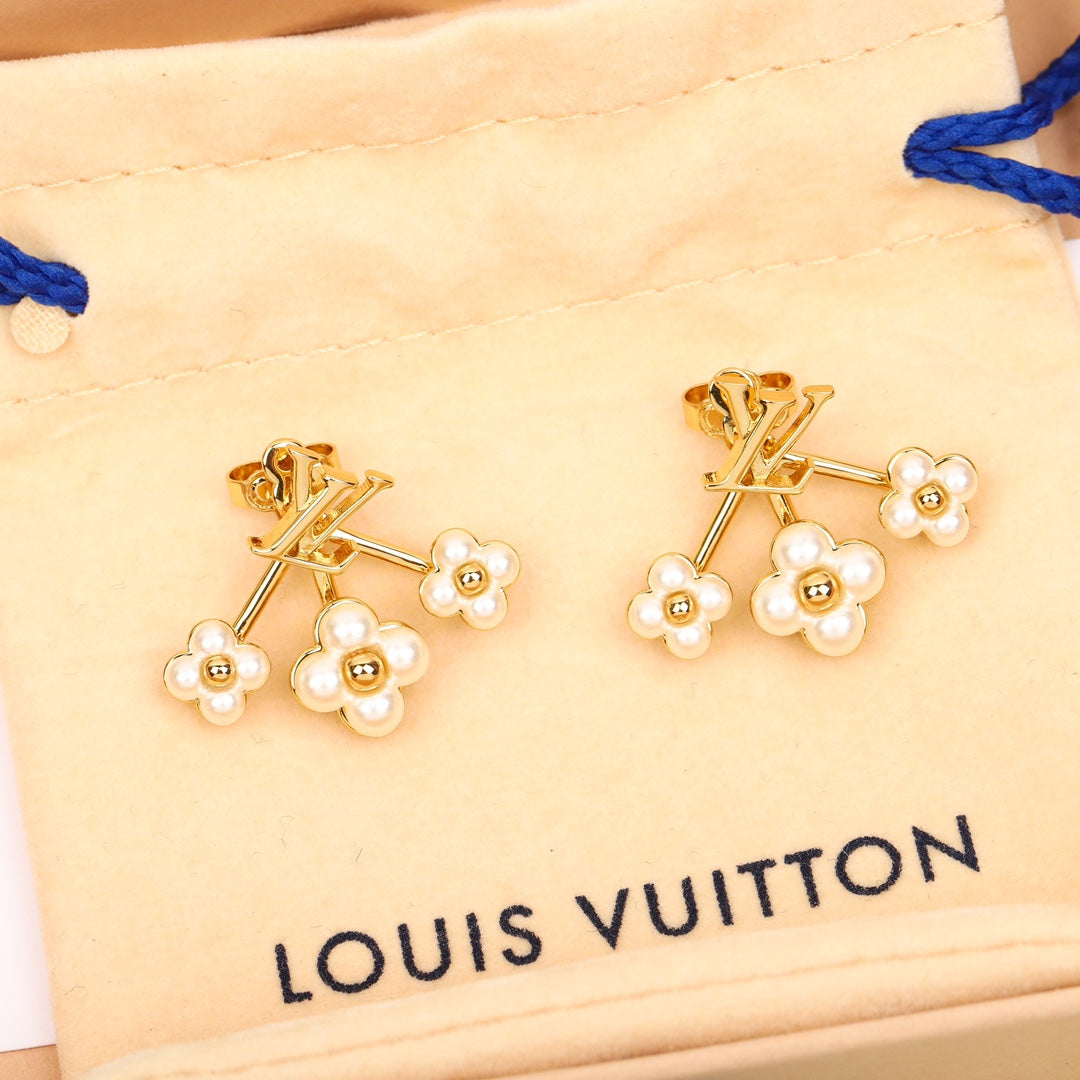 【関税負担なし・送料無料・代引可】ヴィトン ピアス 未使用 箱付き