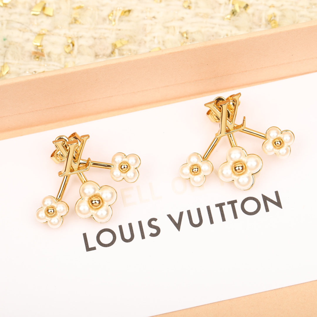 【関税負担なし・送料無料・代引可】ヴィトン ピアス 未使用 箱付き