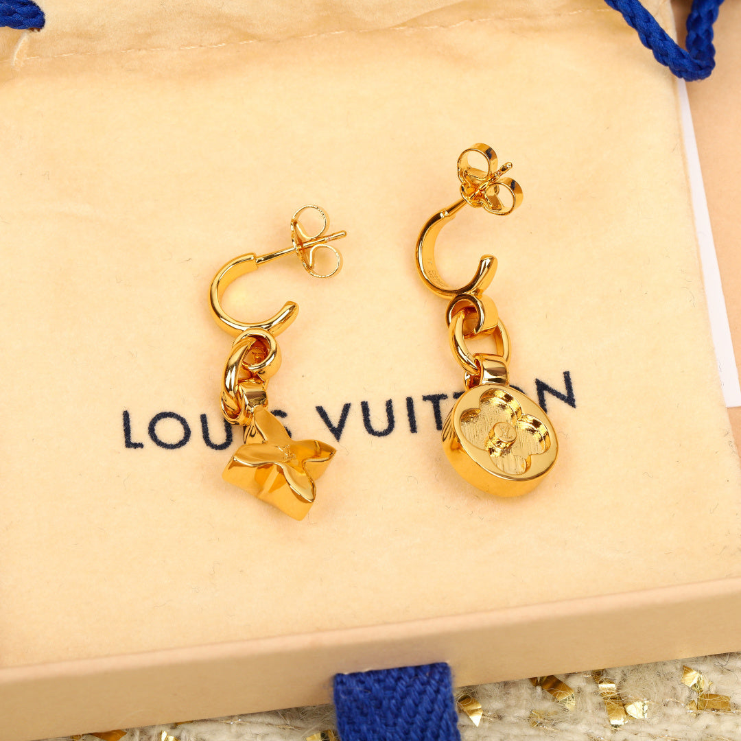 【関税負担なし・送料無料・代引可】ヴィトン ピアス 未使用 箱付き