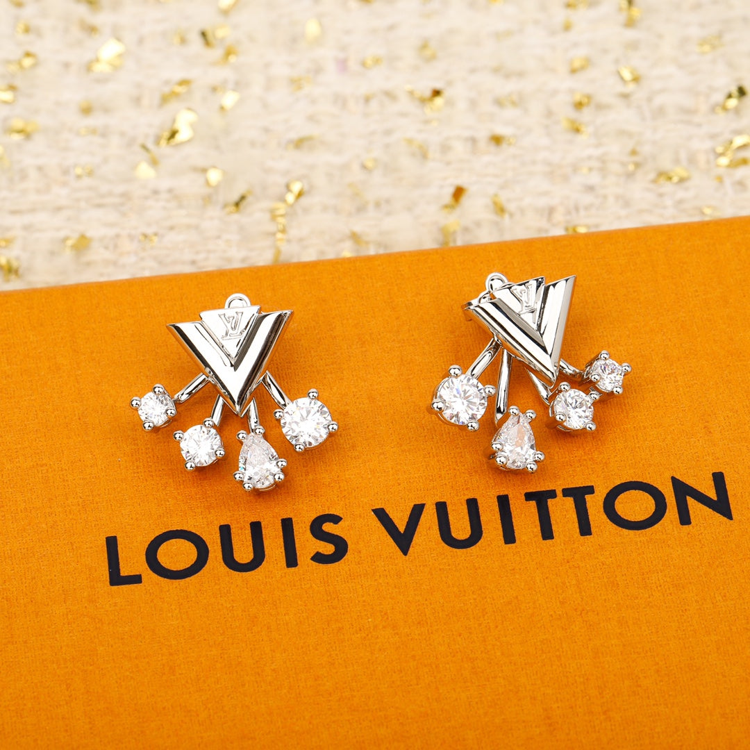 【関税負担なし・送料無料・代引可】ヴィトン ピアス 未使用 箱付き