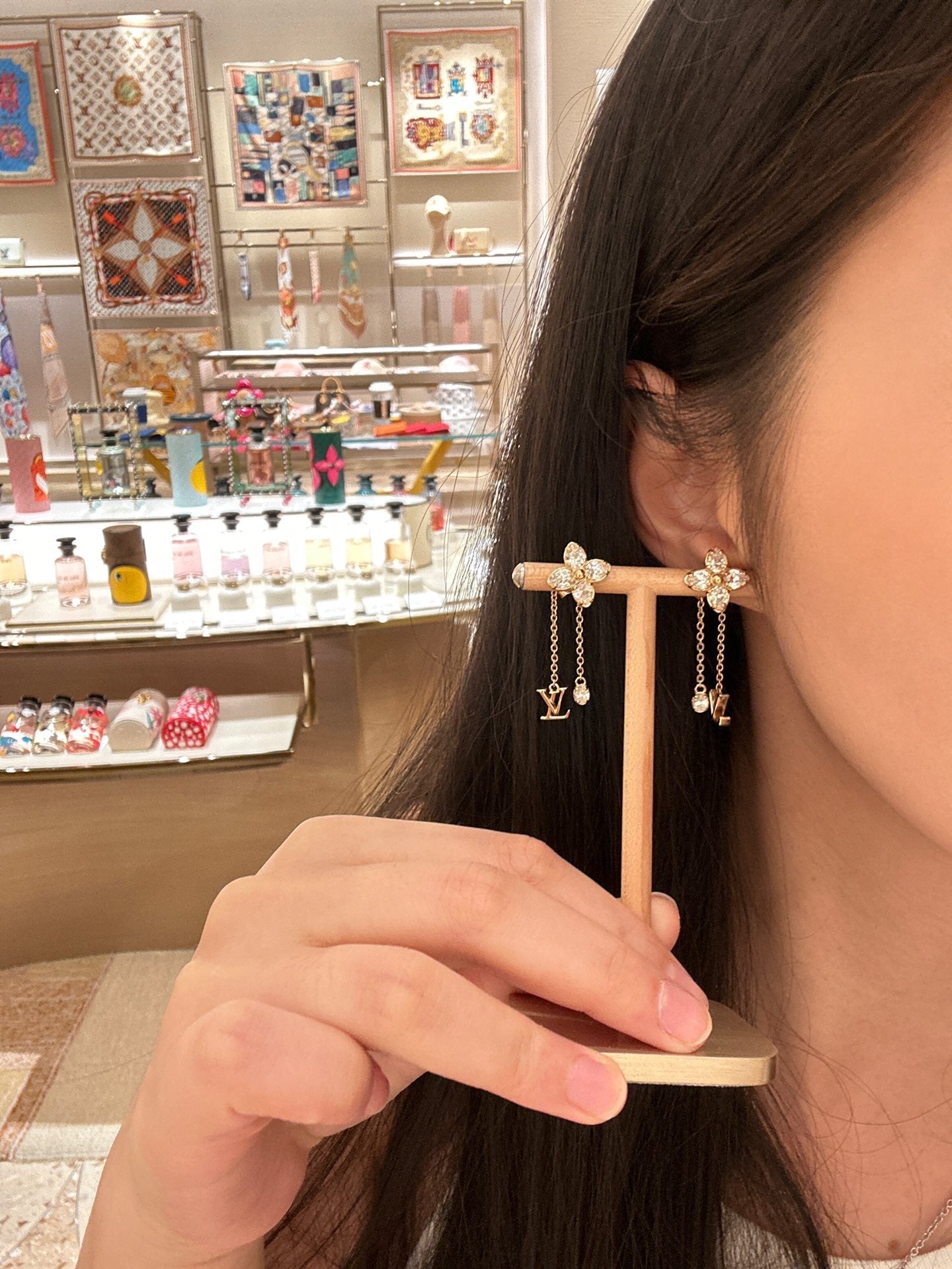 【関税負担なし・送料無料・代引可】ヴィトン ピアス 未使用 箱付き