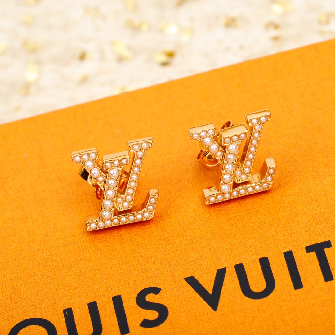 【関税負担なし・送料無料・代引可】ヴィトン ピアス 未使用 箱付き