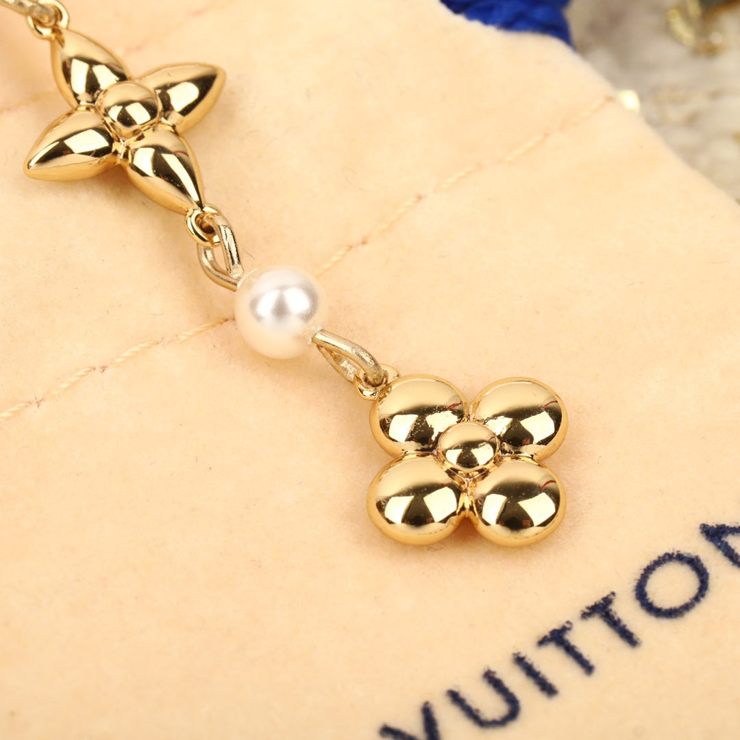 【関税負担なし・送料無料・代引可】ヴィトン ピアス 未使用 箱付き