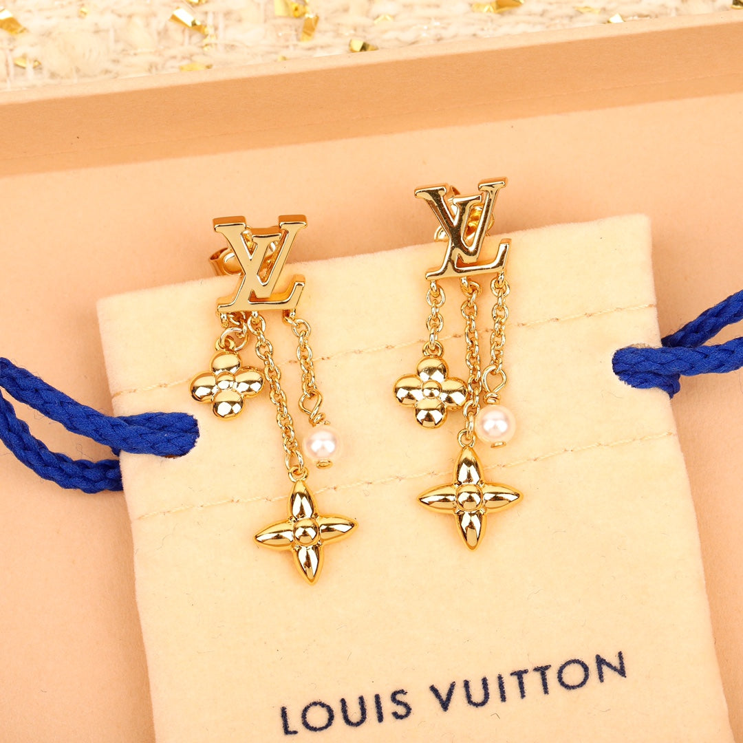 【関税負担なし・送料無料・代引可】ヴィトン ピアス 未使用 箱付き