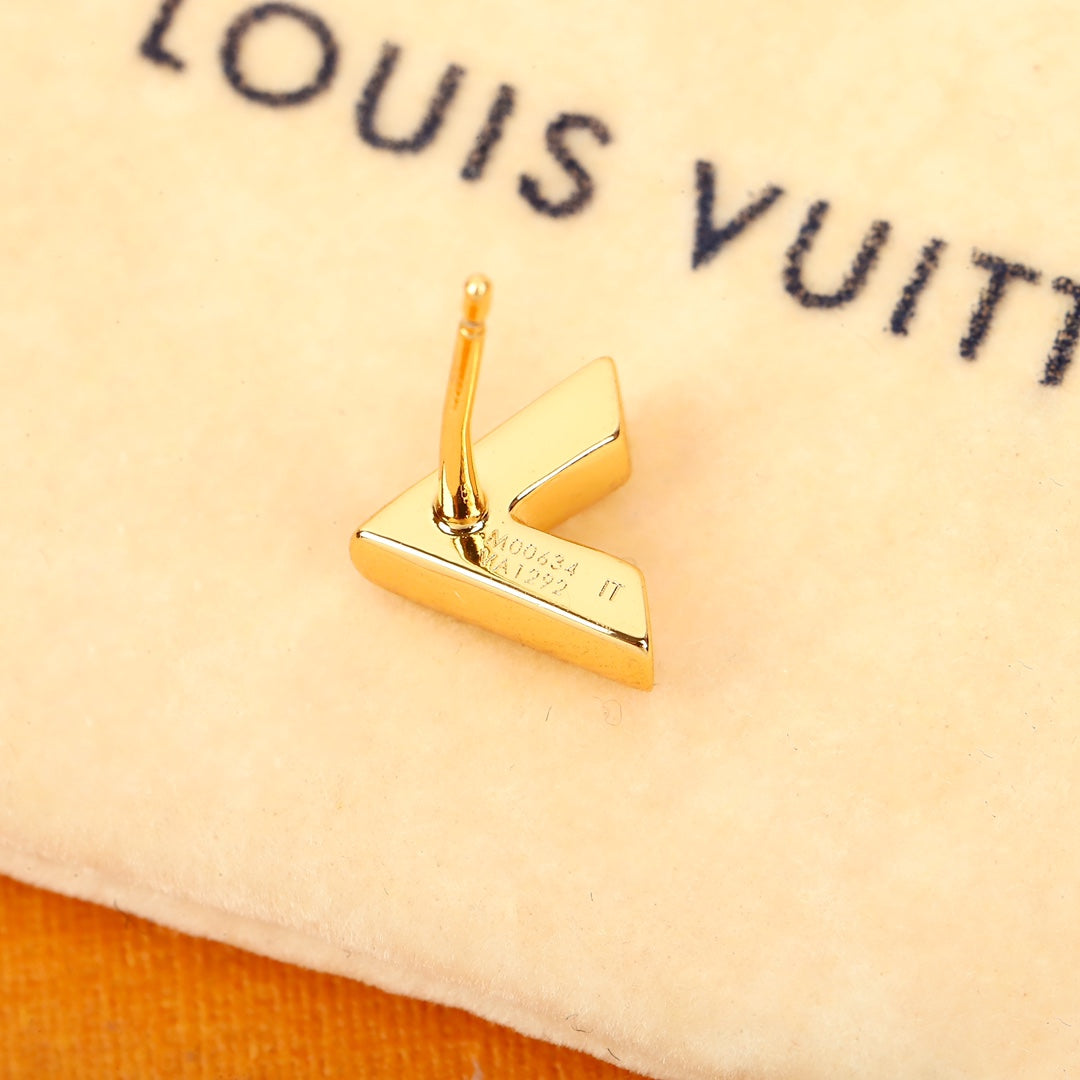 【関税負担なし・送料無料・代引可】ヴィトン ピアス 未使用 箱付き