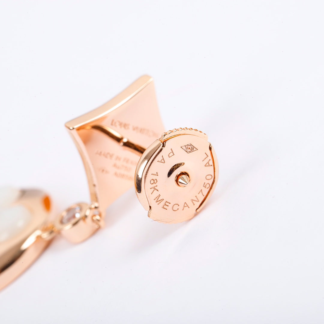 【関税負担なし・送料無料・代引可】【売れ筋】ヴィトン ピアス 未使用 箱付き