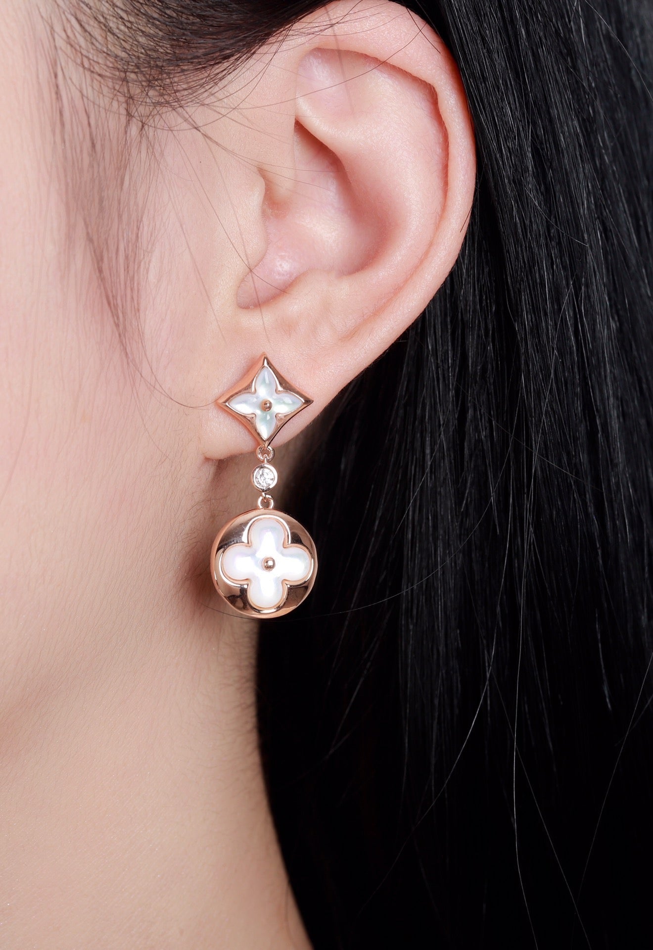 【関税負担なし・送料無料・代引可】【売れ筋】ヴィトン ピアス 未使用 箱付き