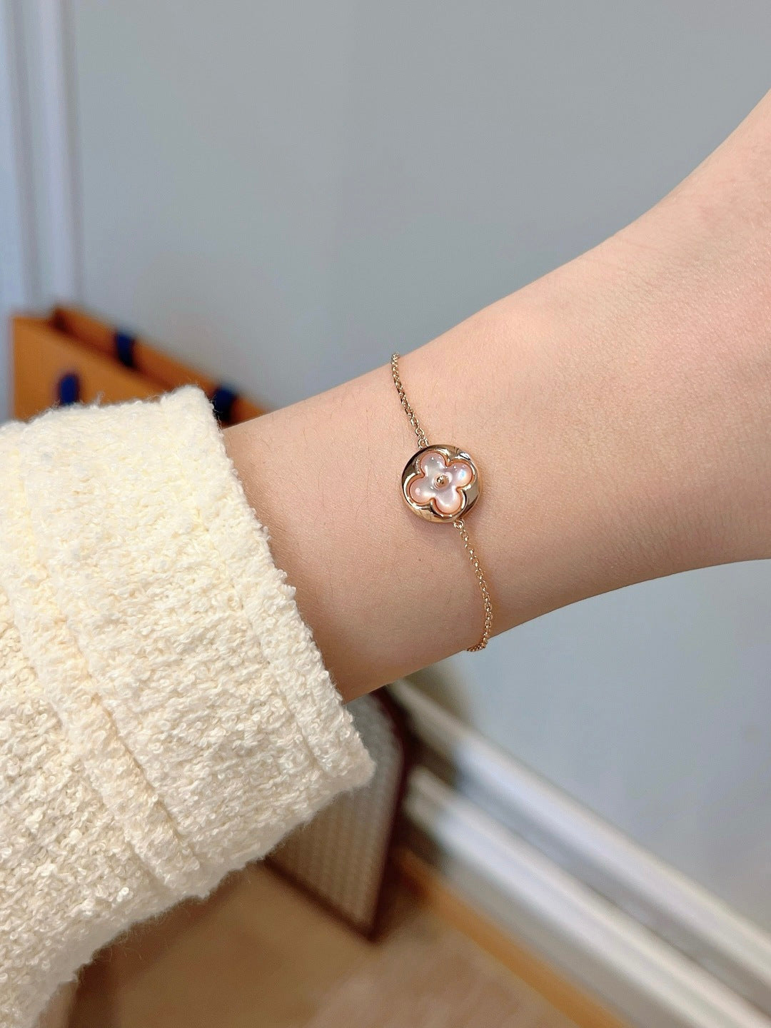 【関税負担なし・送料無料・代引可】ヴィトン ブレスレット 未使用 箱付き