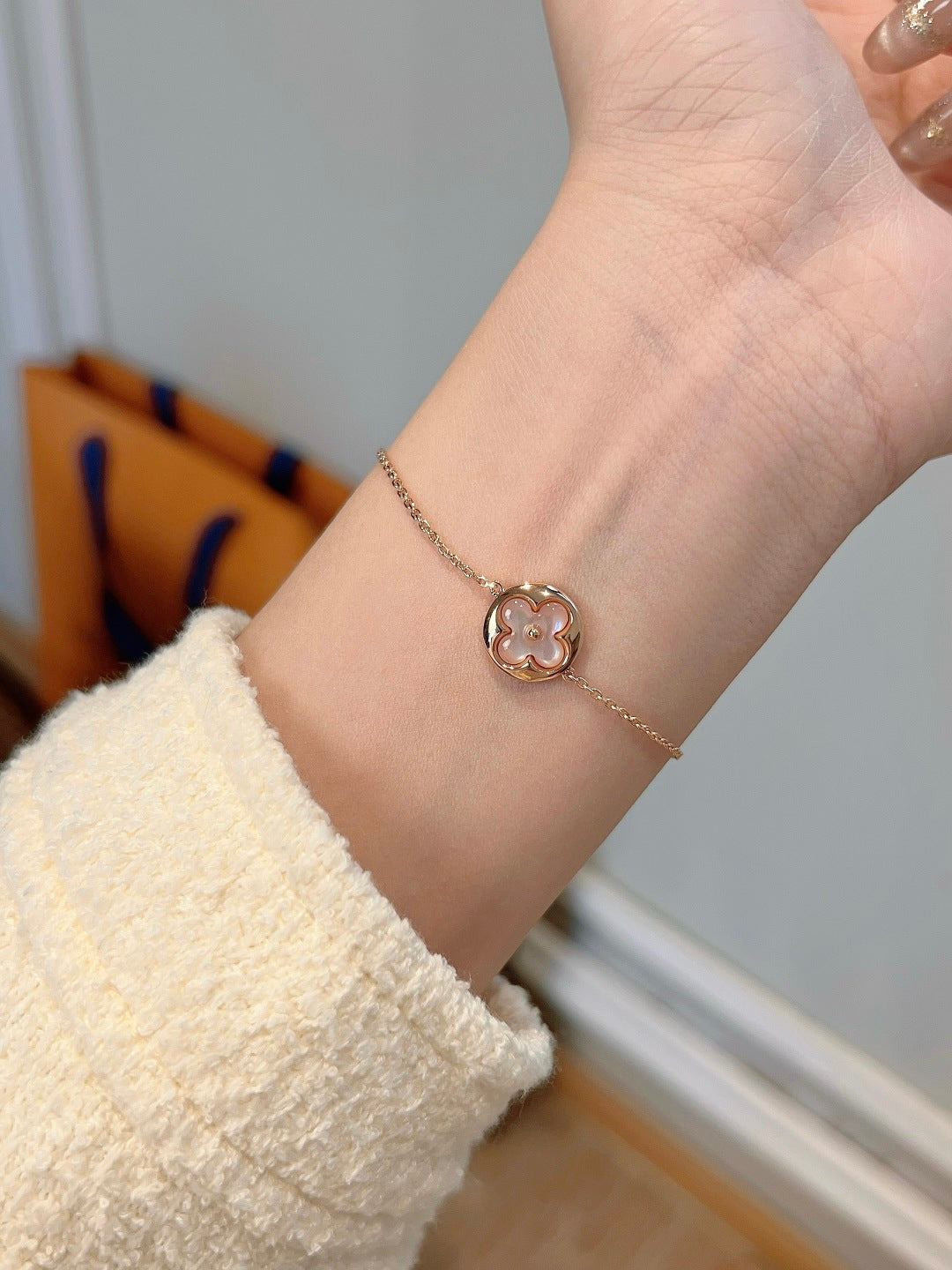 【関税負担なし・送料無料・代引可】ヴィトン ブレスレット 未使用 箱付き