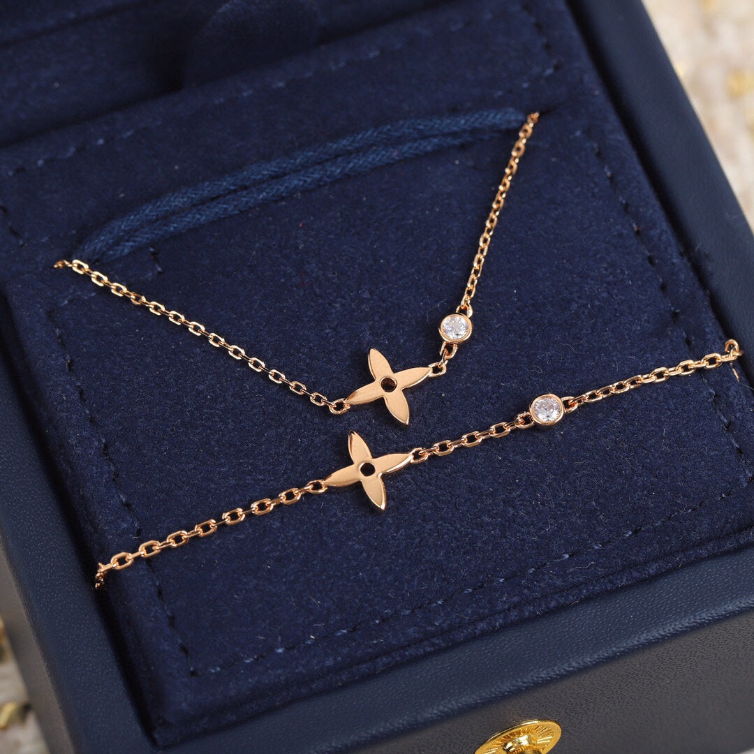 【関税負担なし・送料無料・代引可】ヴィトン ネックレス 未使用 箱付き