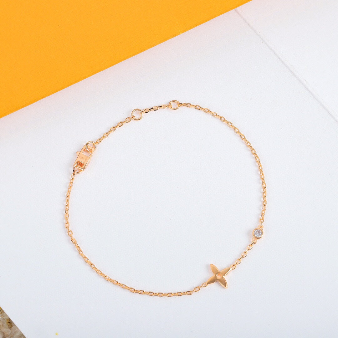 【関税負担なし・送料無料・代引可】ヴィトン ネックレス 未使用 箱付き