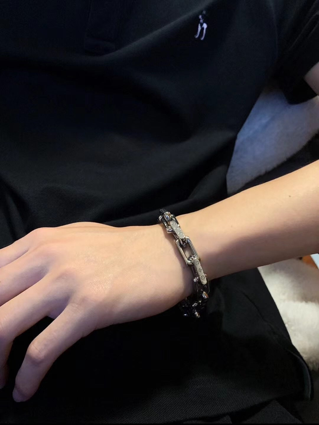 【関税負担なし・送料無料・代引可】ヴィトン ブレスレット 未使用 箱付き