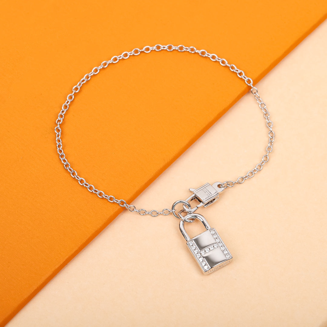 【関税負担なし・送料無料・代引可】ヴィトン ブレスレット 未使用 箱付き