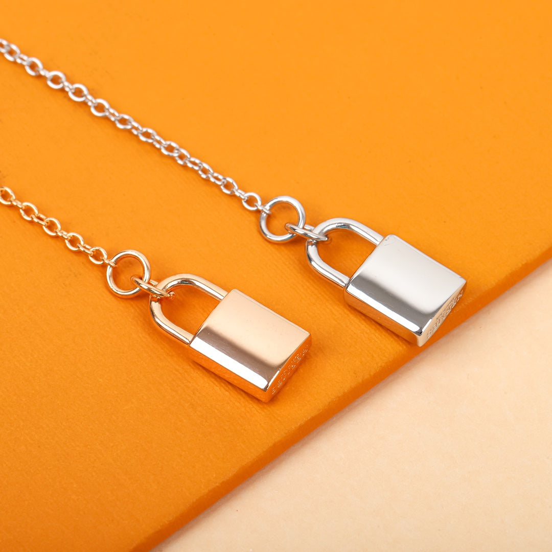 【関税負担なし・送料無料・代引可】ヴィトン ブレスレット 未使用 箱付き