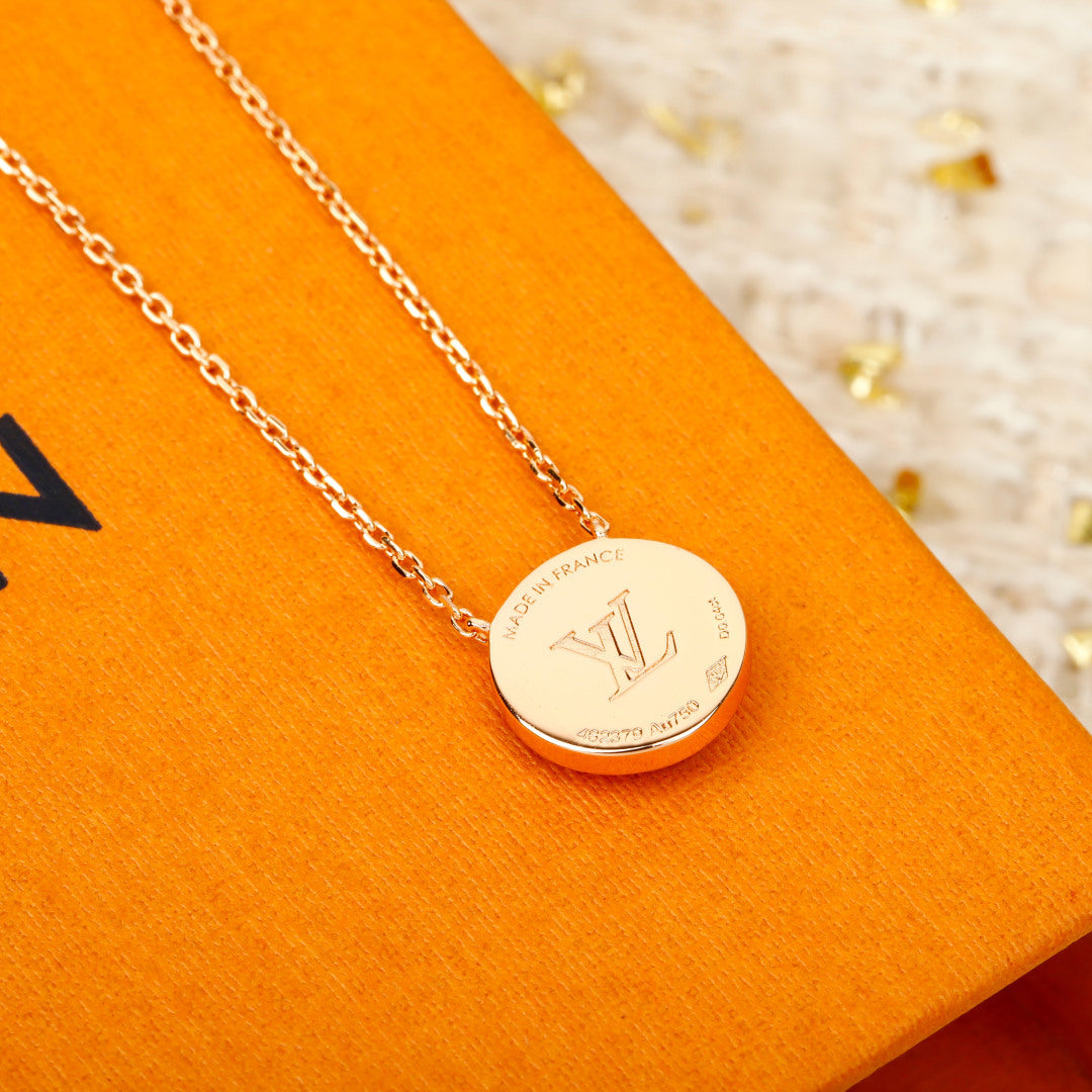 【関税負担なし・送料無料・代引可】【売れ筋】ヴィトン ネックレス 未使用 箱付き