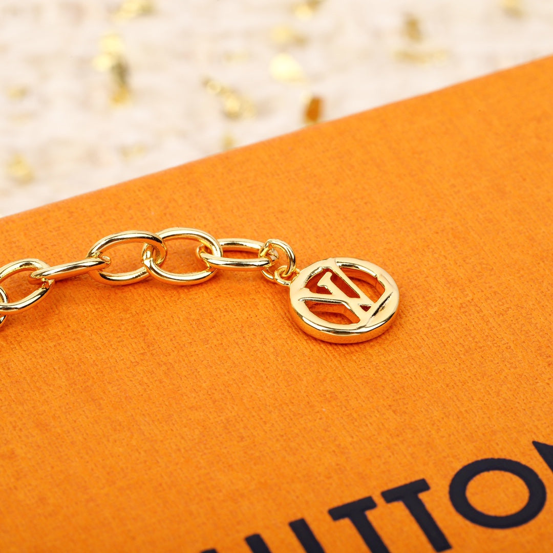 【関税負担なし・送料無料・代引可】ヴィトン ネックレス 未使用 箱付き