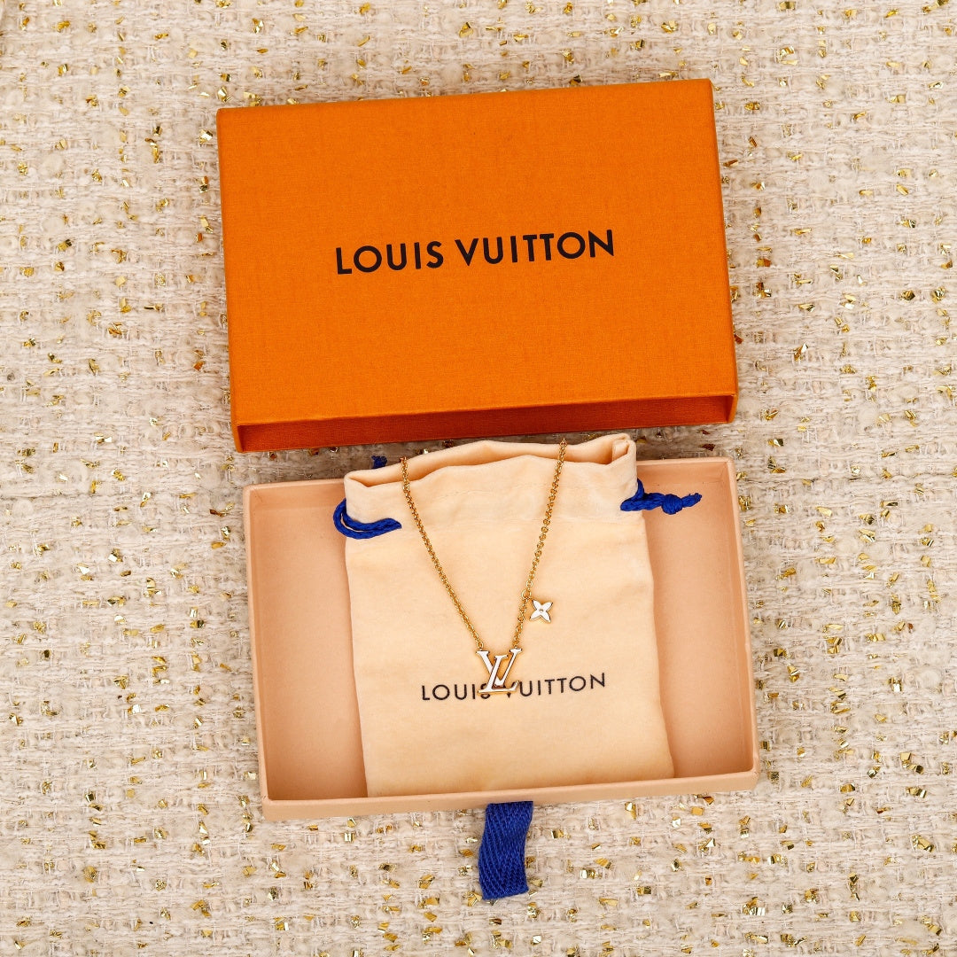 【関税負担なし・送料無料・代引可】【売れ筋】ヴィトン ネックレス 未使用 箱付き