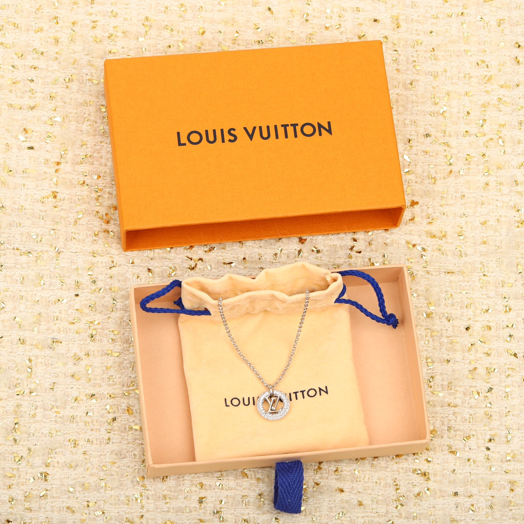【関税負担なし・送料無料・代引可】ヴィトン ネックレス 未使用 箱付き
