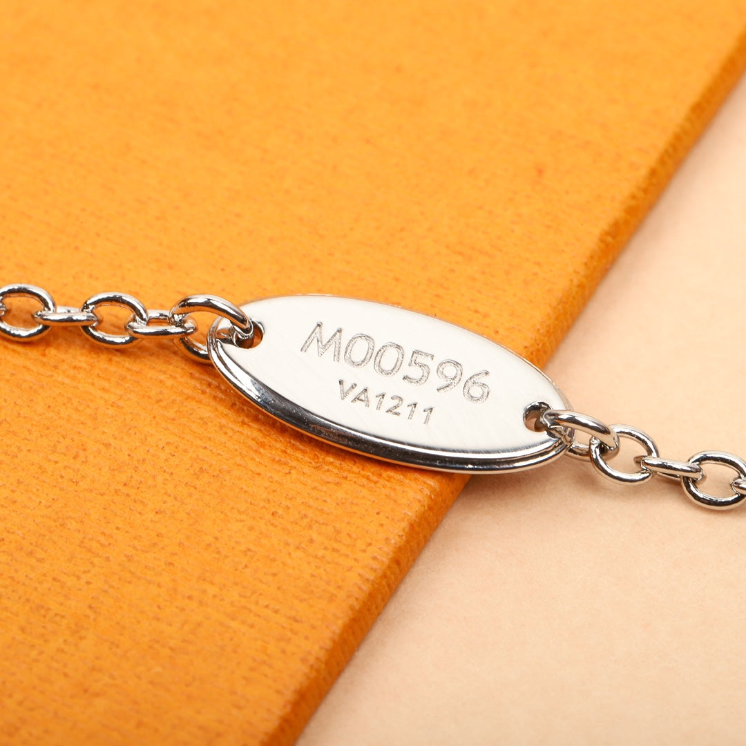 【関税負担なし・送料無料・代引可】ヴィトン ネックレス 未使用 箱付き