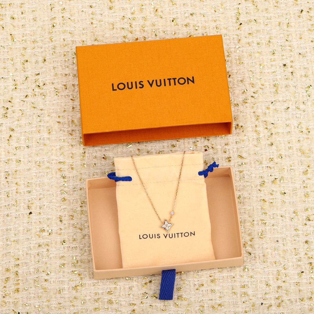 【関税負担なし・送料無料・代引可】【売れ筋】ヴィトン ネックレス 未使用 箱付き