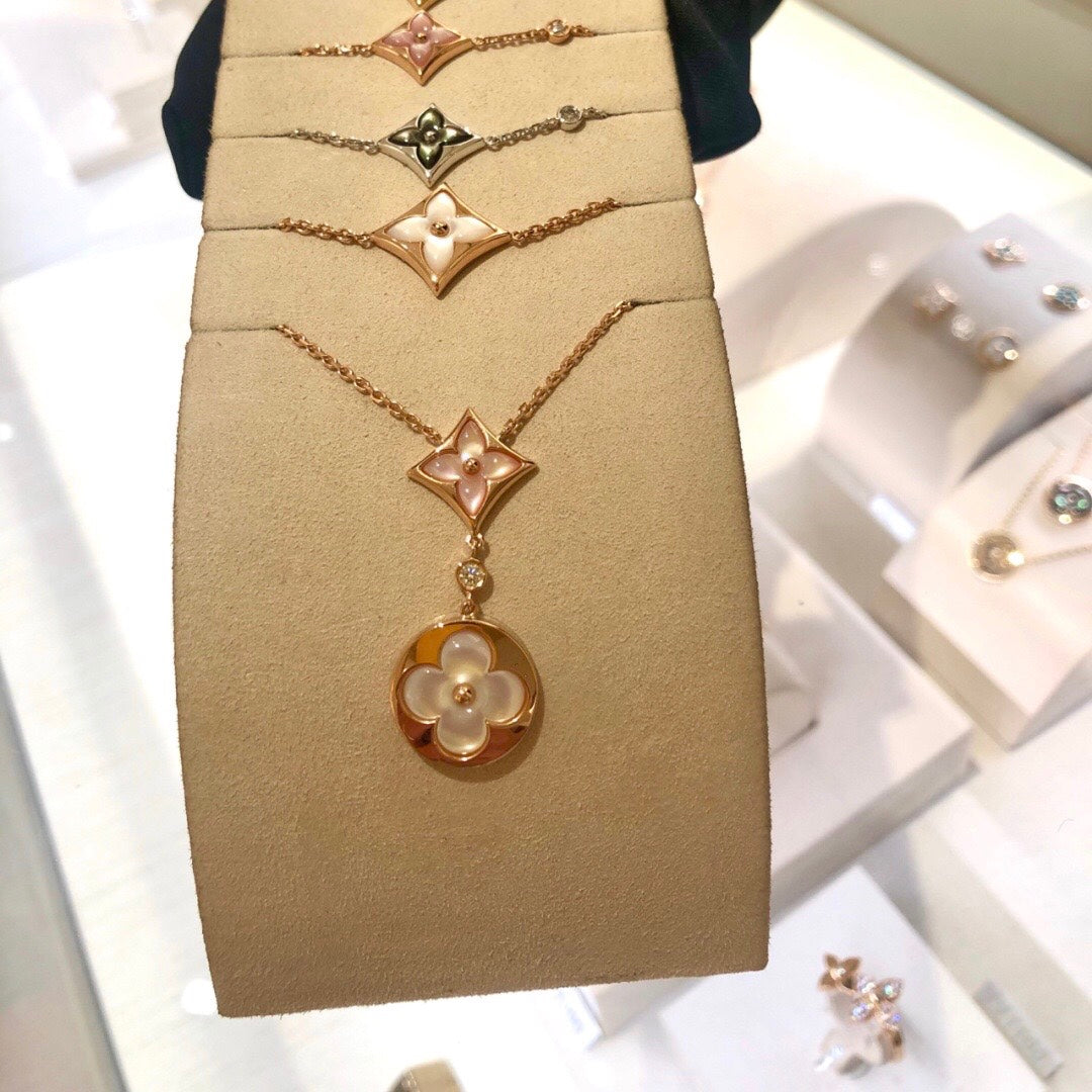 【関税負担なし・送料無料・代引可】ヴィトン ネックレス 未使用 箱付き