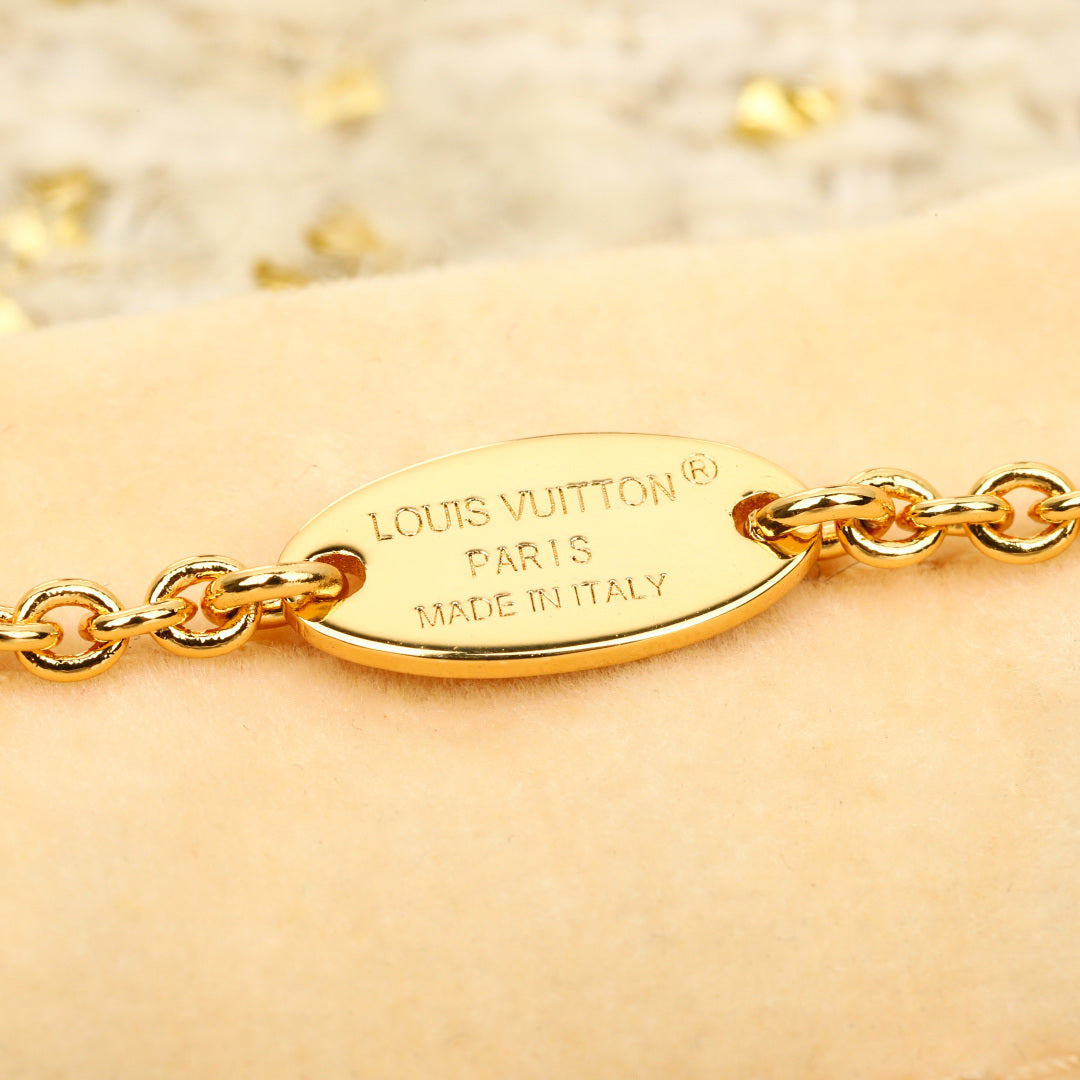 【関税負担なし・送料無料・代引可】【売れ筋】ヴィトン ネックレス 未使用 箱付き