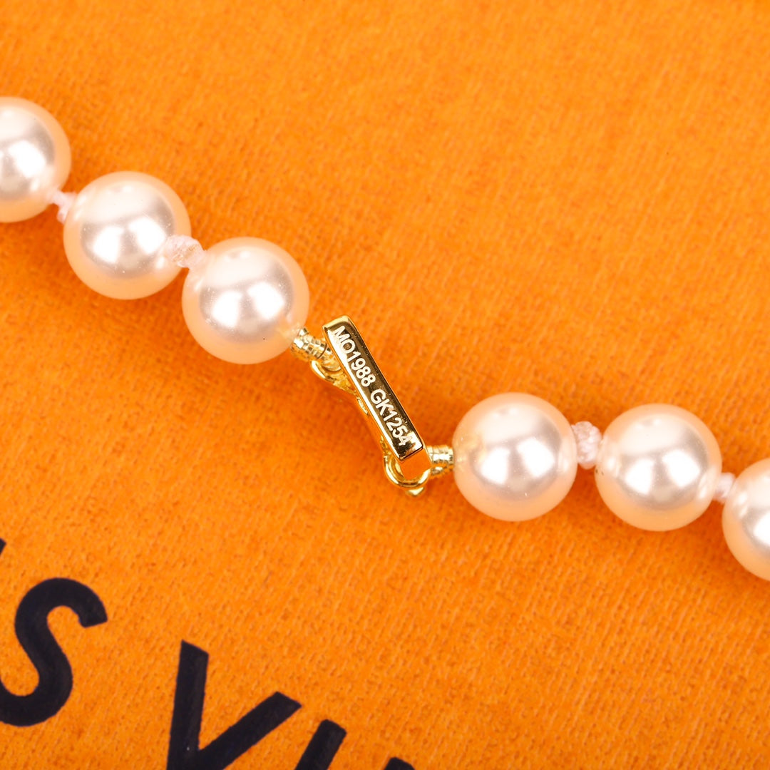 【関税負担なし・送料無料・代引可】ヴィトン ネックレス 未使用 箱付き