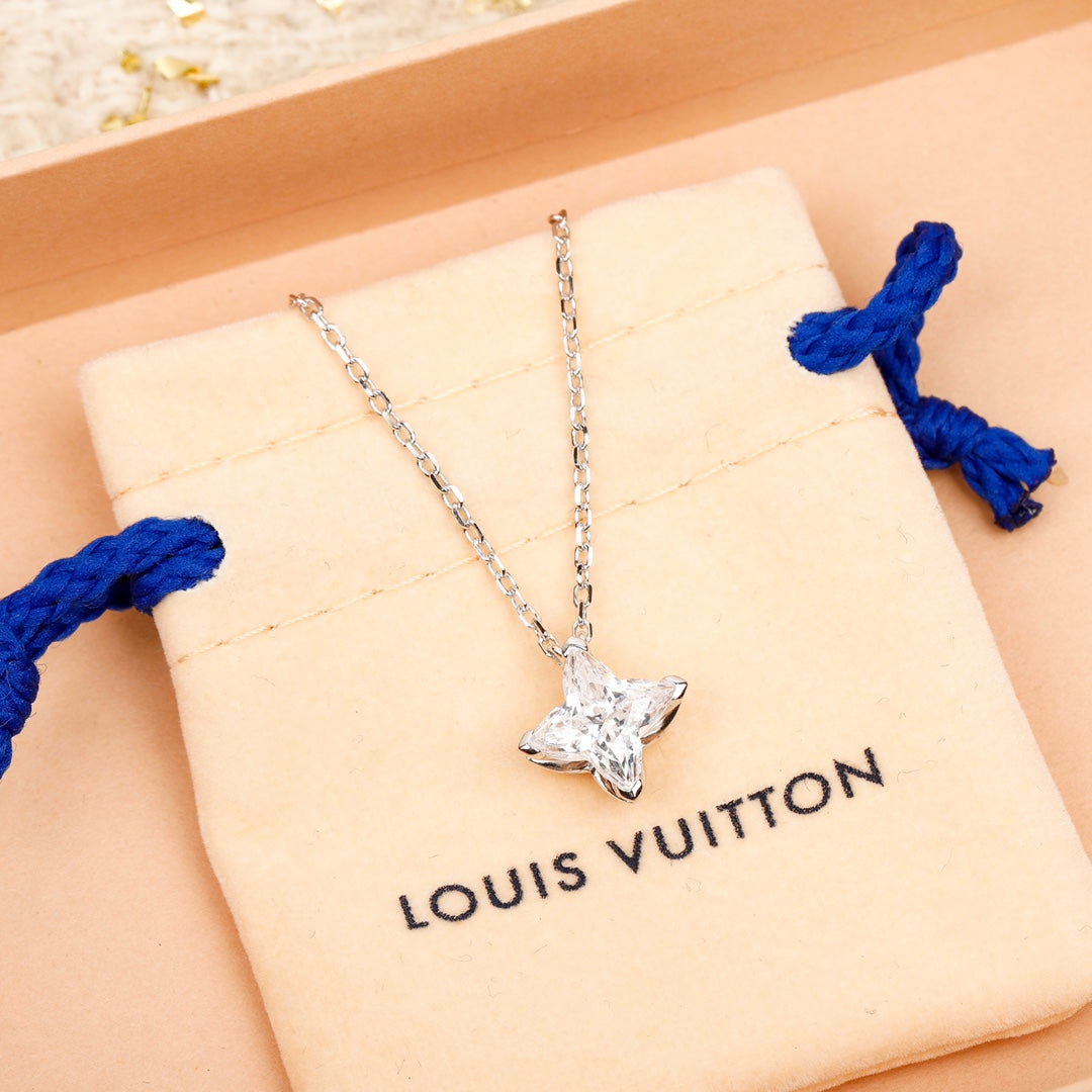 【関税負担なし・送料無料・代引可】ヴィトン ネックレス 未使用 箱付き