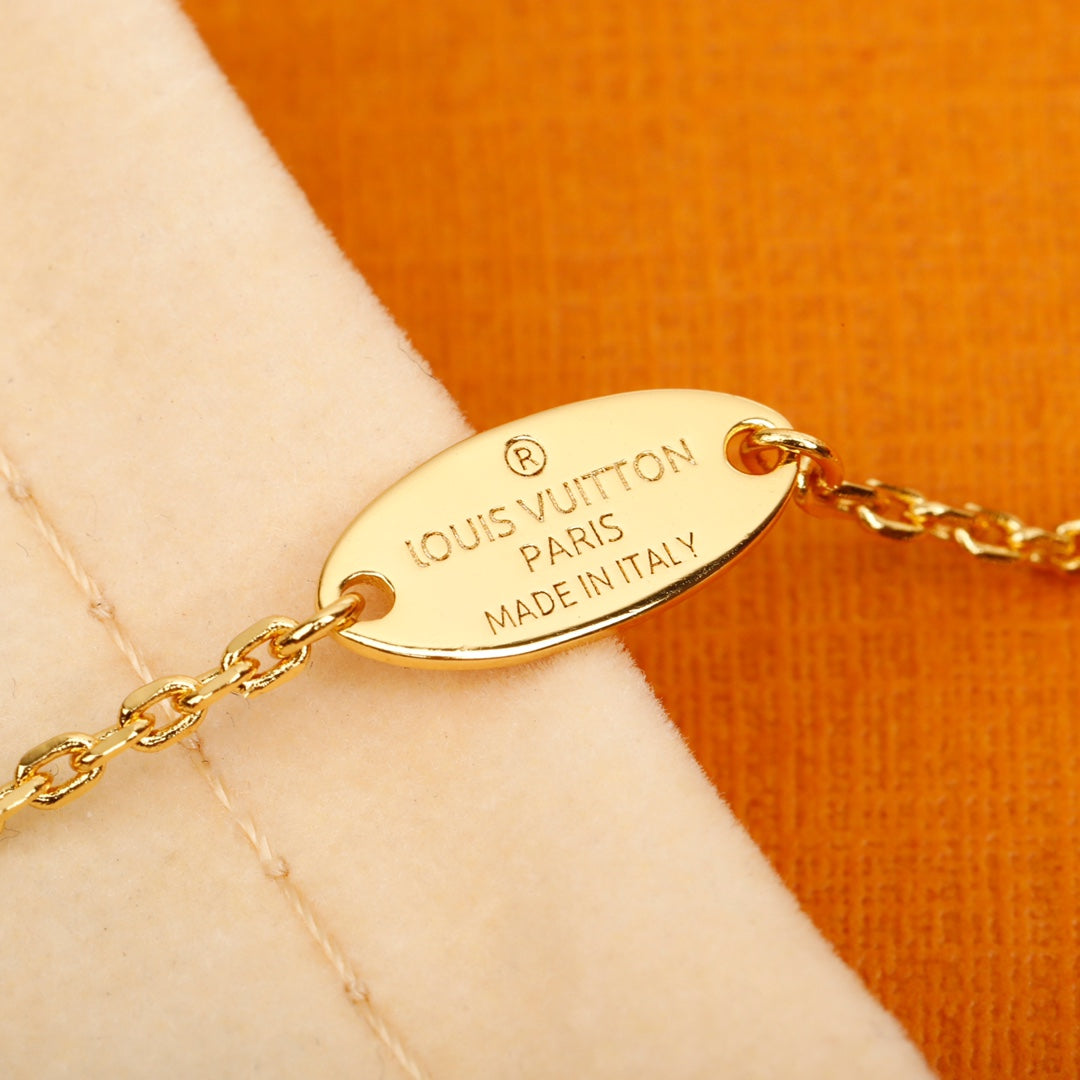 【関税負担なし・送料無料・代引可】ヴィトン ネックレス 未使用 箱付き