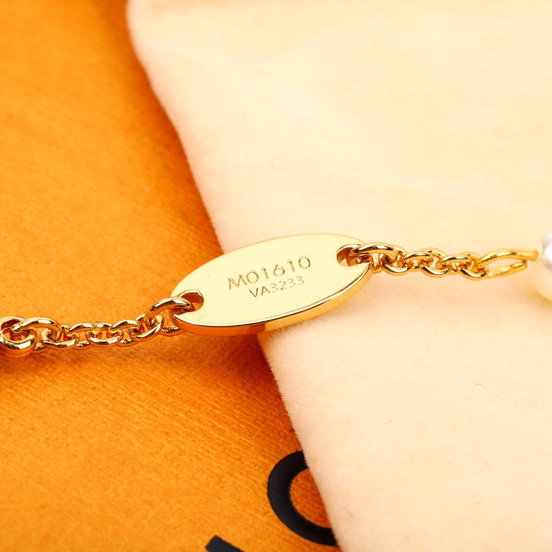 【関税負担なし・送料無料・代引可】ヴィトン ネックレス 未使用 箱付き