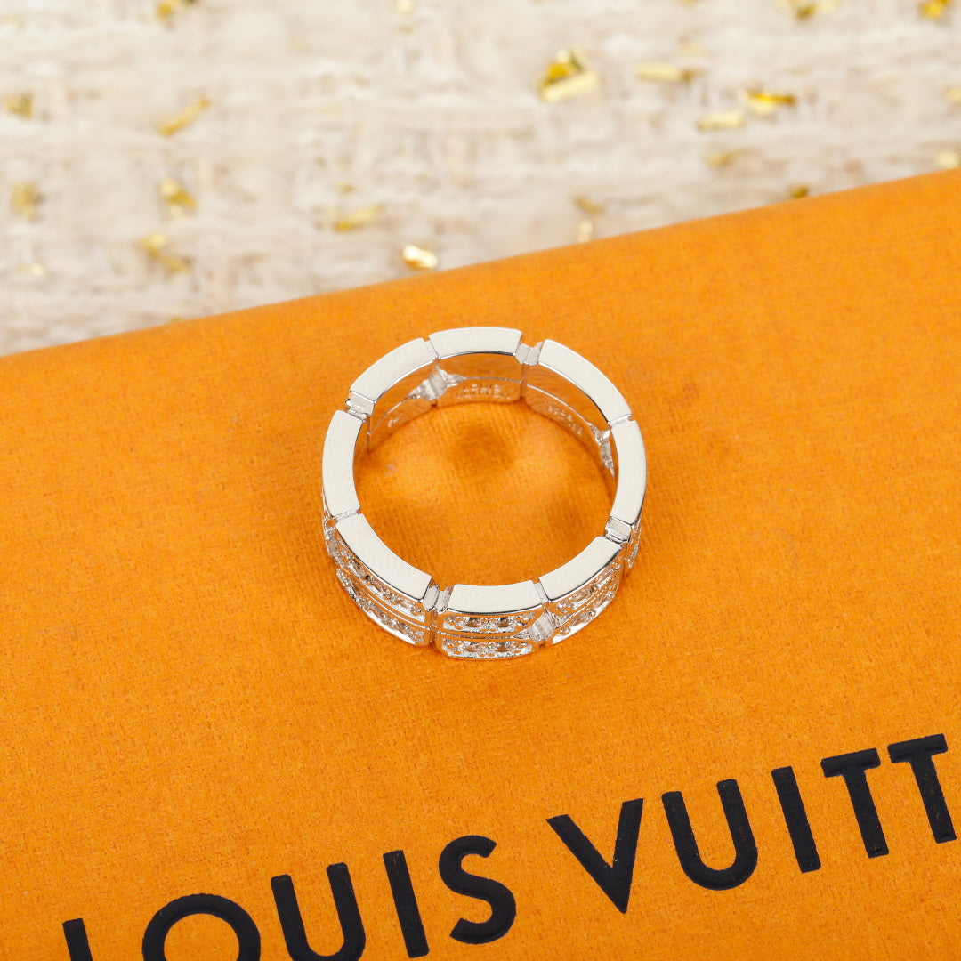 【関税負担なし・送料無料・代引可】ヴィトン リング 未使用 箱付き