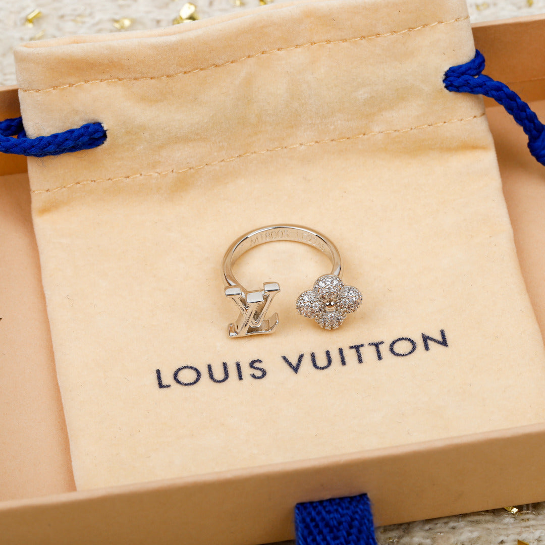 【関税負担なし・送料無料・代引可】【売れ筋】ヴィトン リング 未使用 箱付き
