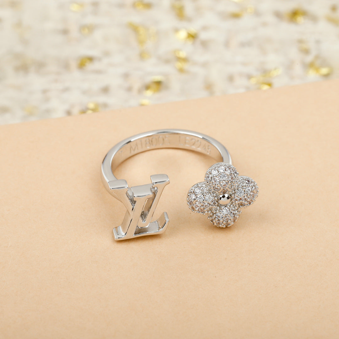 【関税負担なし・送料無料・代引可】【売れ筋】ヴィトン リング 未使用 箱付き