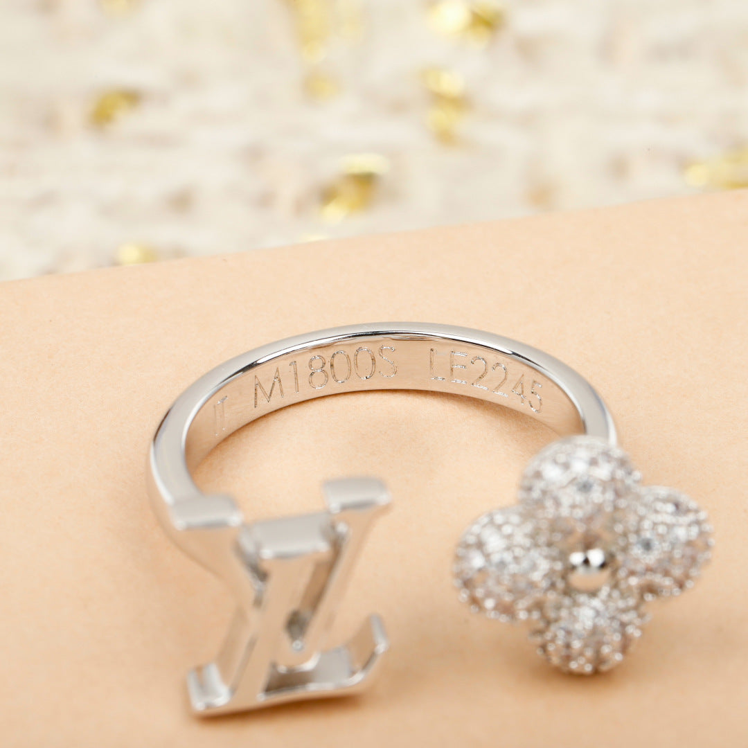 【関税負担なし・送料無料・代引可】【売れ筋】ヴィトン リング 未使用 箱付き