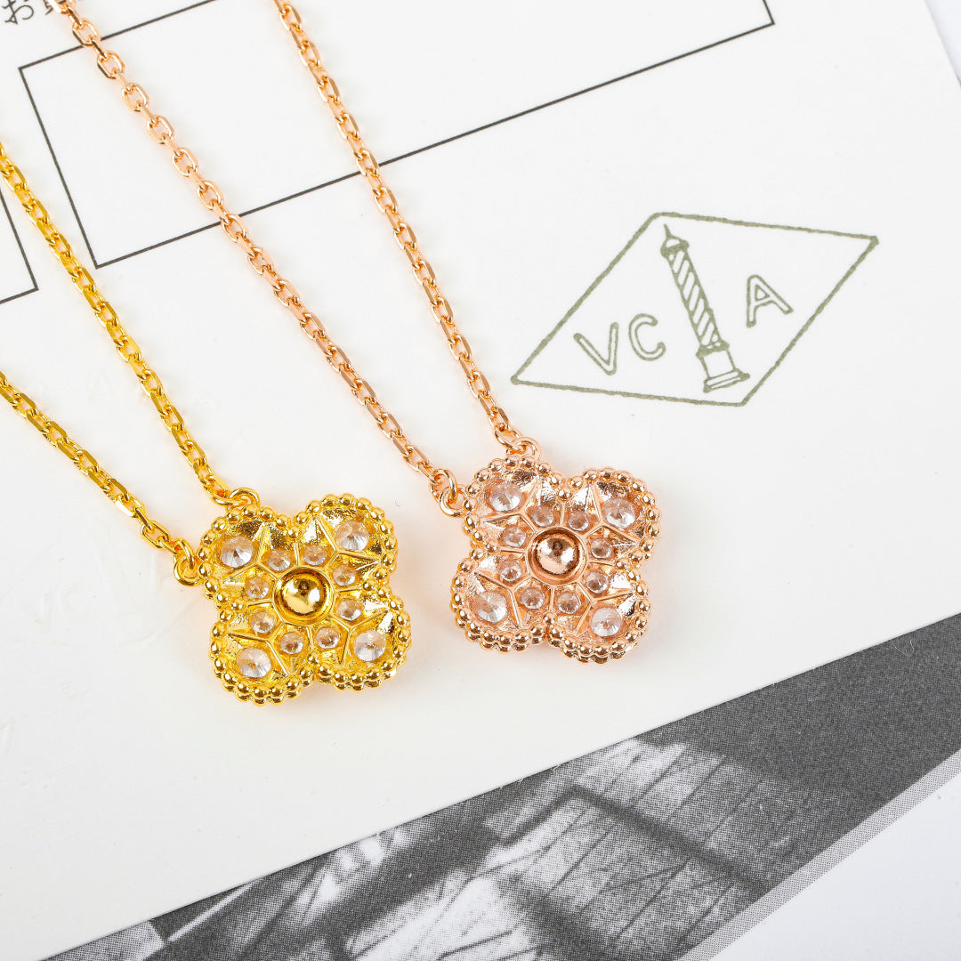 【関税負担なし・送料無料・代引可】ヴァンクリーフ&アーペル ネックレス 未使用 箱付き