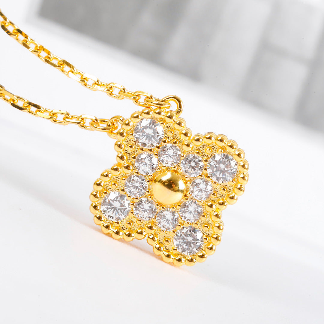 【関税負担なし・送料無料・代引可】ヴァンクリーフ&アーペル ネックレス 未使用 箱付き