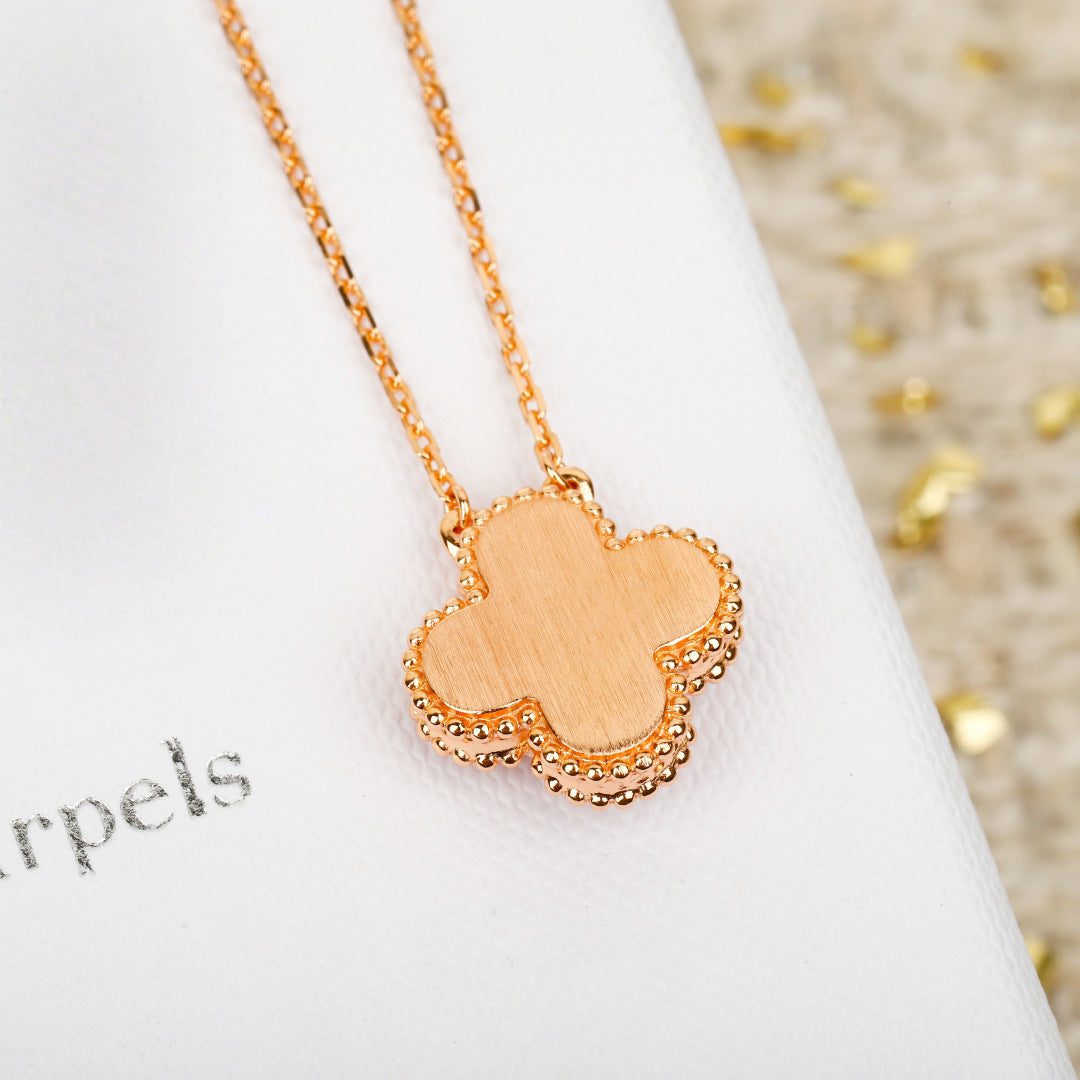 【関税負担なし・送料無料・代引可】ヴァンクリーフ&アーペル ネックレス 未使用 箱付き