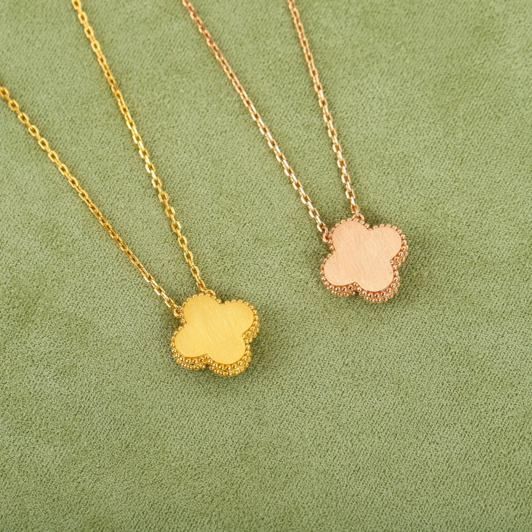 【関税負担なし・送料無料・代引可】ヴァンクリーフ&アーペル ネックレス 未使用 箱付き