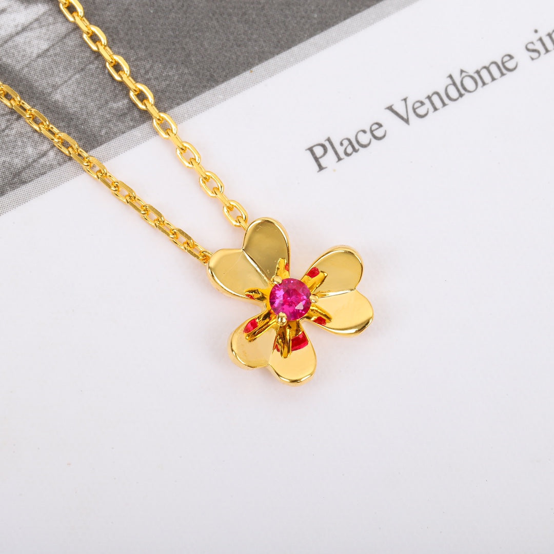 【関税負担なし・送料無料・代引可】ヴァンクリーフ&アーペル ネックレス 未使用 箱付き