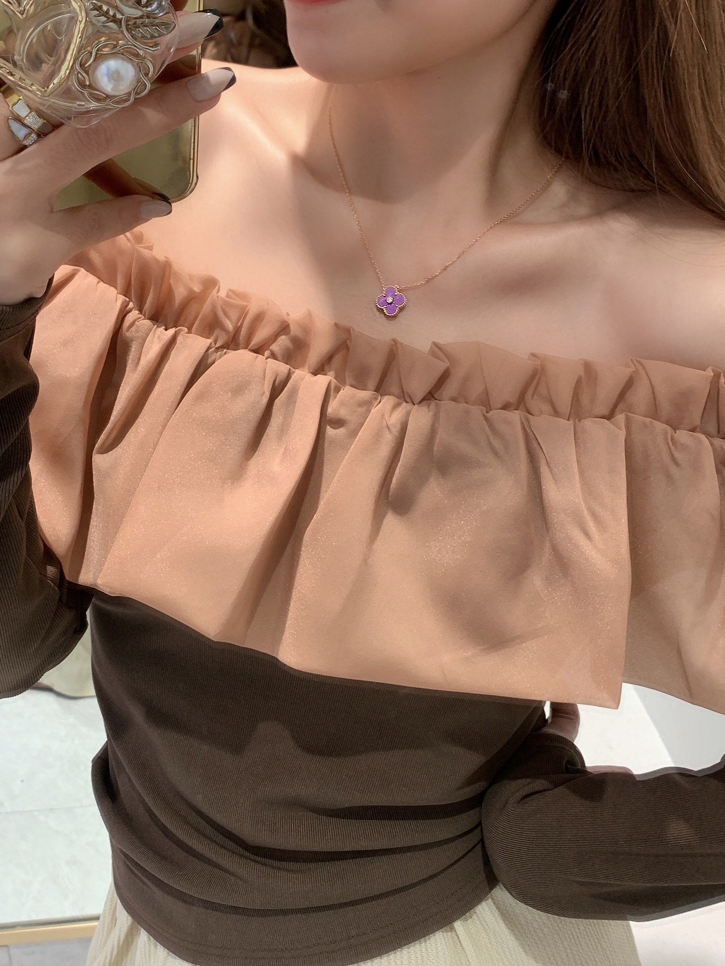 【関税負担なし・送料無料・代引可】ヴァンクリーフ&アーペル ネックレス 未使用 箱付き