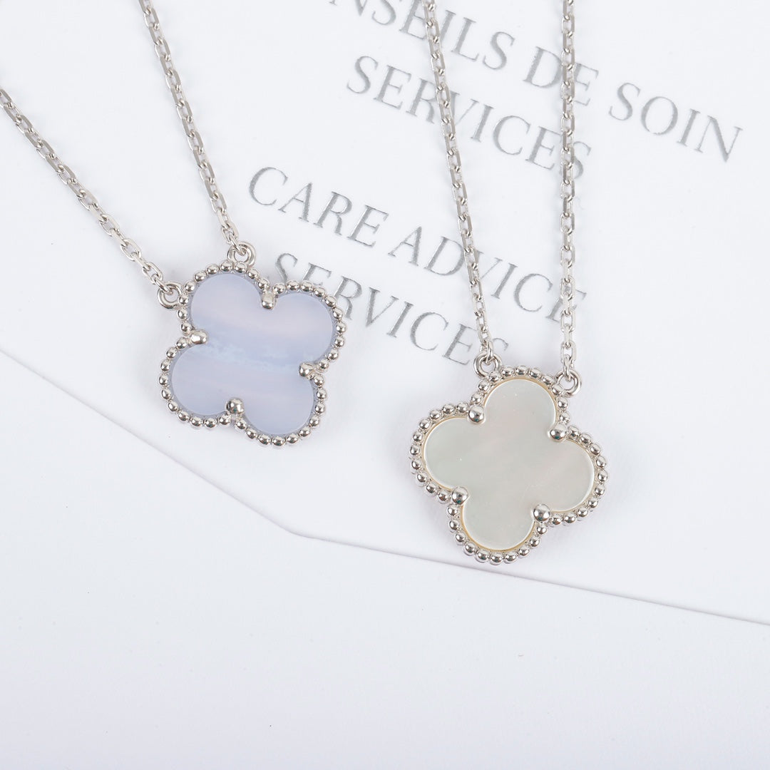 【関税負担なし・送料無料・代引可】ヴァンクリーフ&アーペル ネックレス 未使用 箱付き