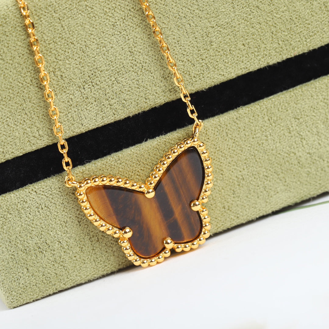 【関税負担なし・送料無料・代引可】ヴァンクリーフ&アーペル ネックレス 未使用 箱付き