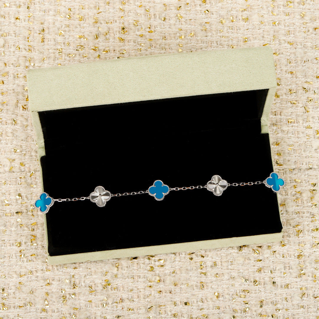 【関税負担なし・送料無料・代引可】【売れ筋】ヴァンクリーフ&アーペル ブレスレット 未使用 箱付き