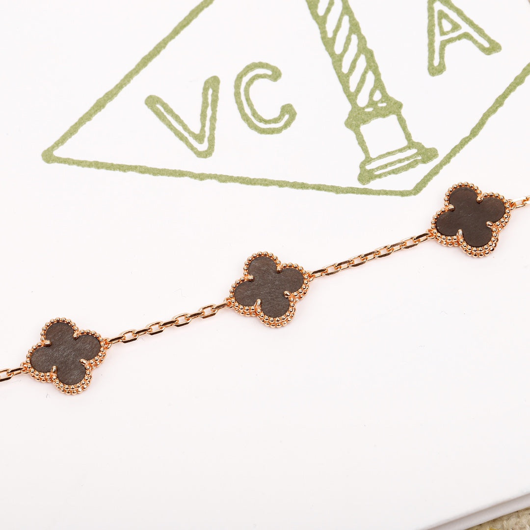 【関税負担なし・送料無料・代引可】ヴァンクリーフ&アーペル ブレスレット 未使用 箱付き