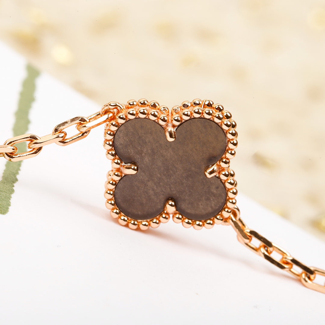 【関税負担なし・送料無料・代引可】ヴァンクリーフ&アーペル ブレスレット 未使用 箱付き