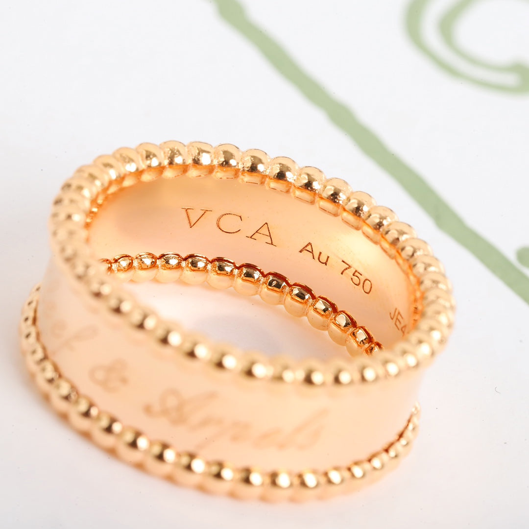 【関税負担なし・送料無料・代引可】ヴァンクリーフ&アーペル リング 未使用 箱付き