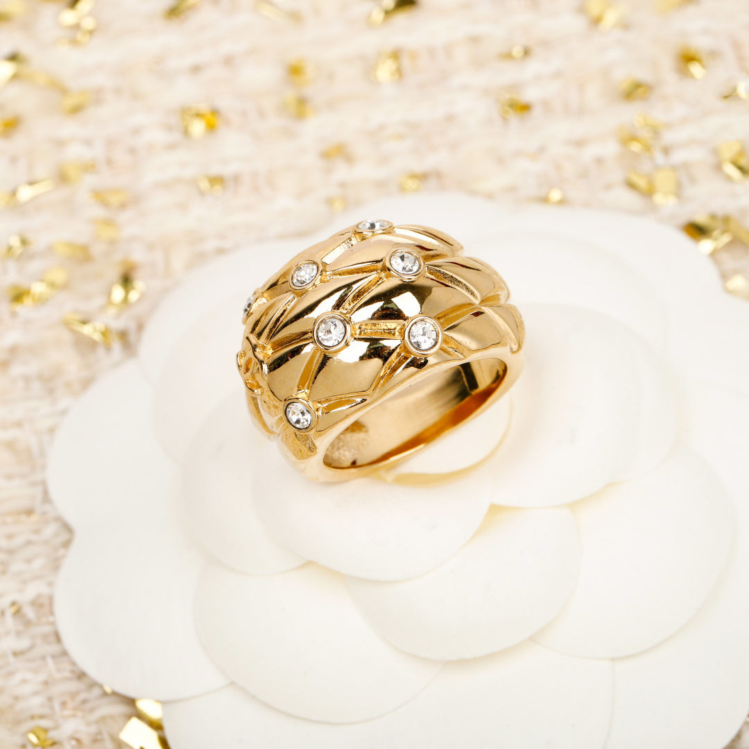 【関税負担なし・送料無料・代引可】シャネル リング 未使用 箱付き